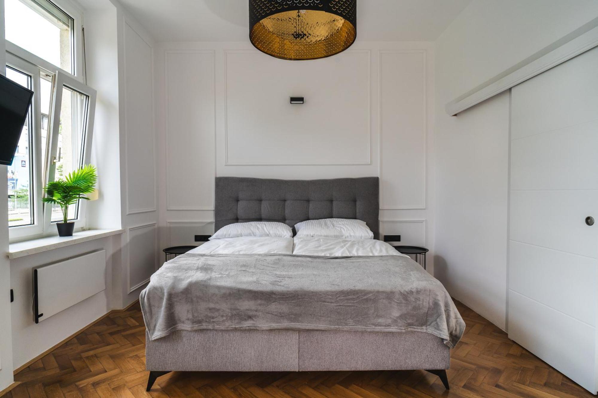 Hl Apartments Maribor Buitenkant foto